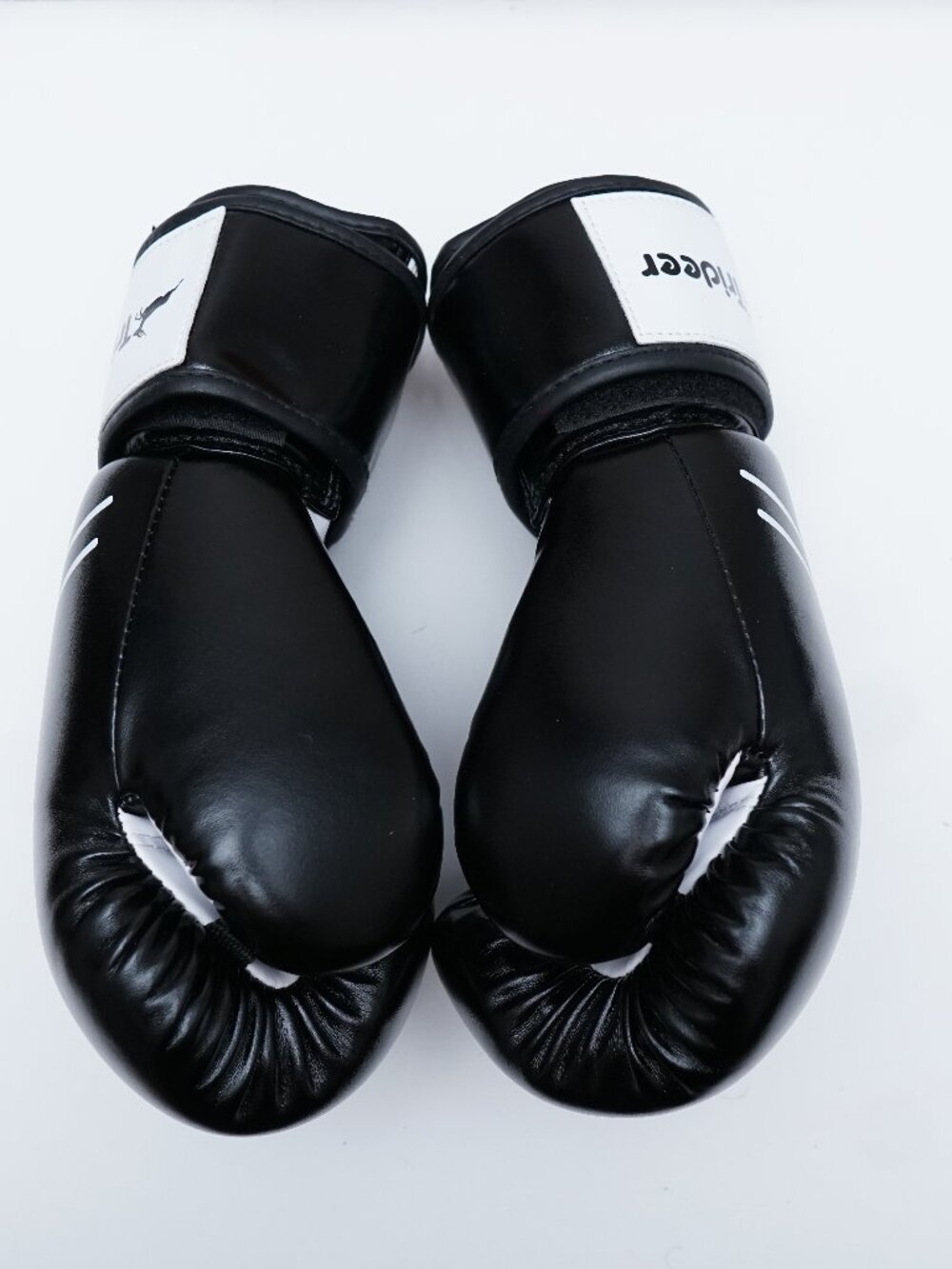 Trideer 12oz  Boxing Gloves. Blue And White